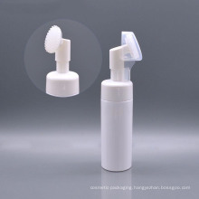 2016 New Design 150ml White Foam Bottle with Brush (FB09)